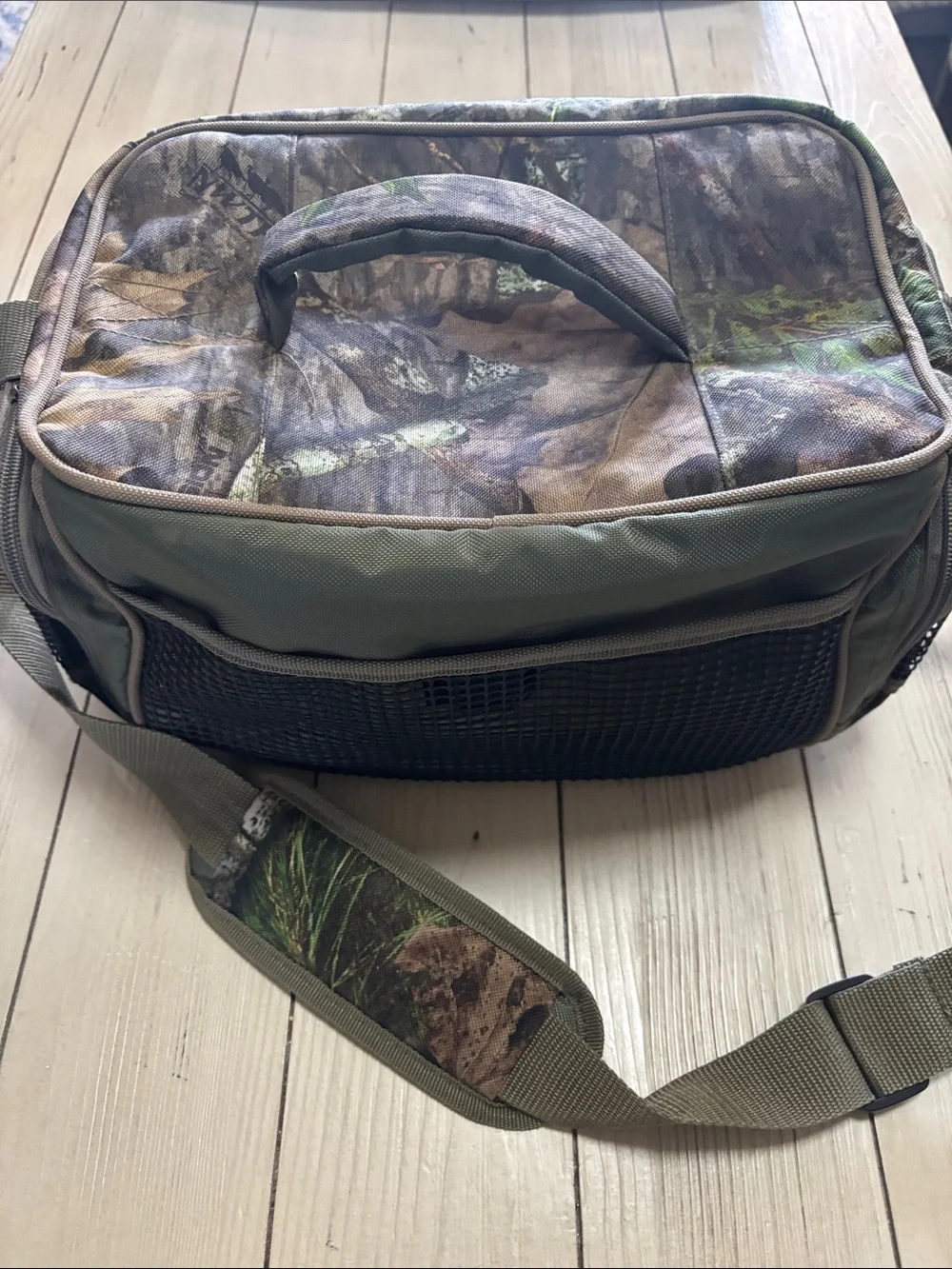 Softsider 3600 Portable Camo Gear Bag - Realtree Camo